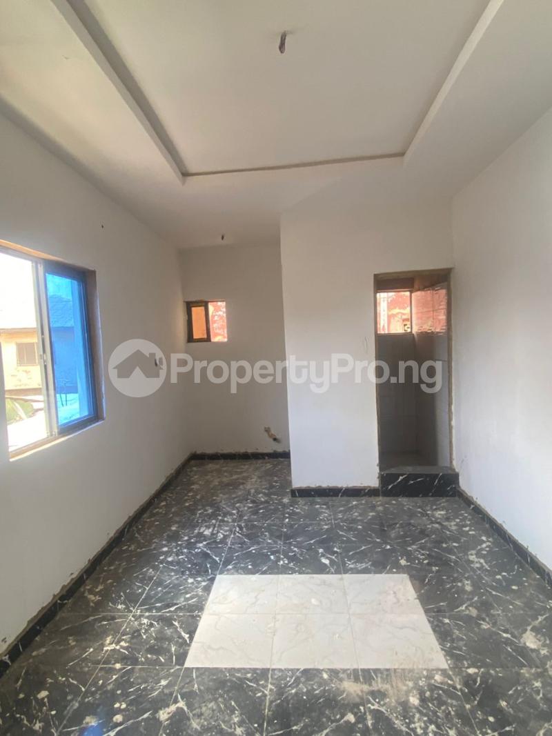 1 bedroom Flat / Apartment for rent Bajulaiye Shomolu Lagos