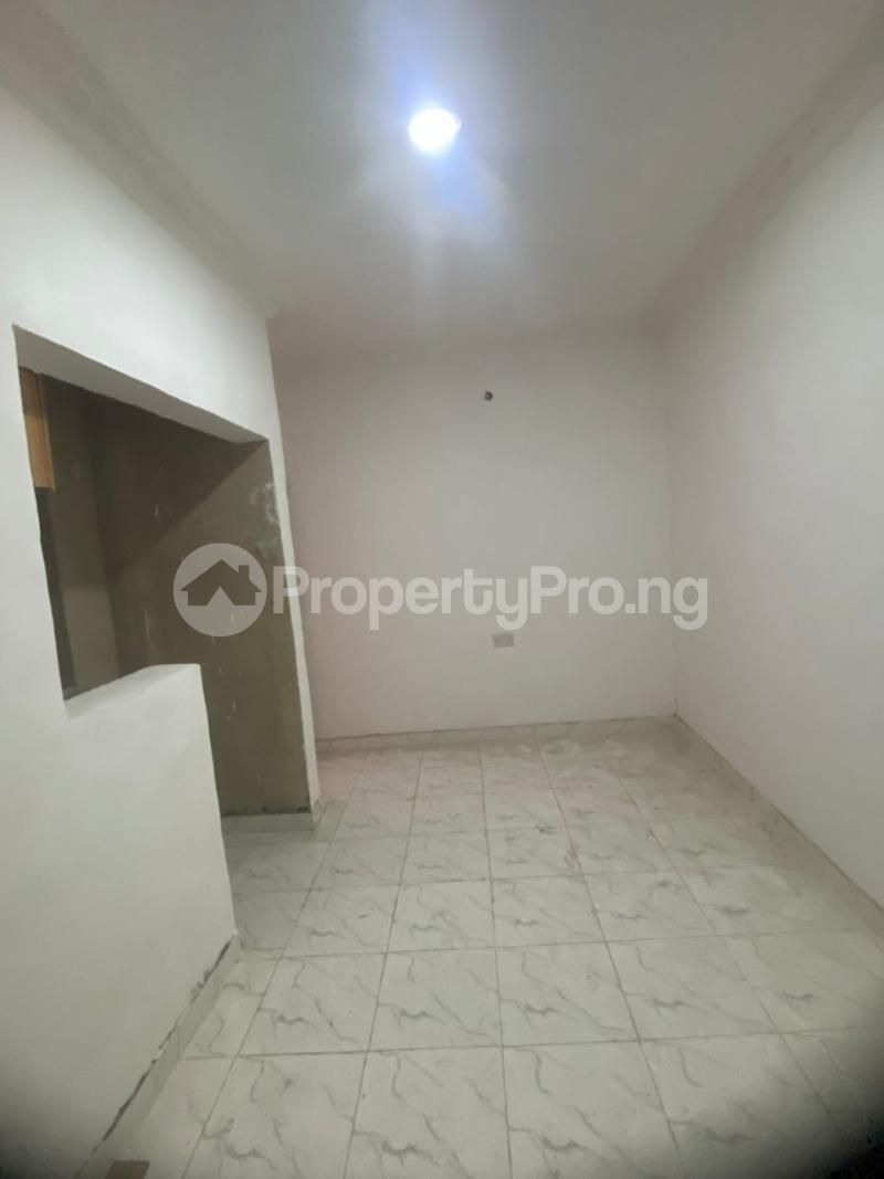 1 bedroom Flat / Apartment for rent Pedro Shomolu Lagos