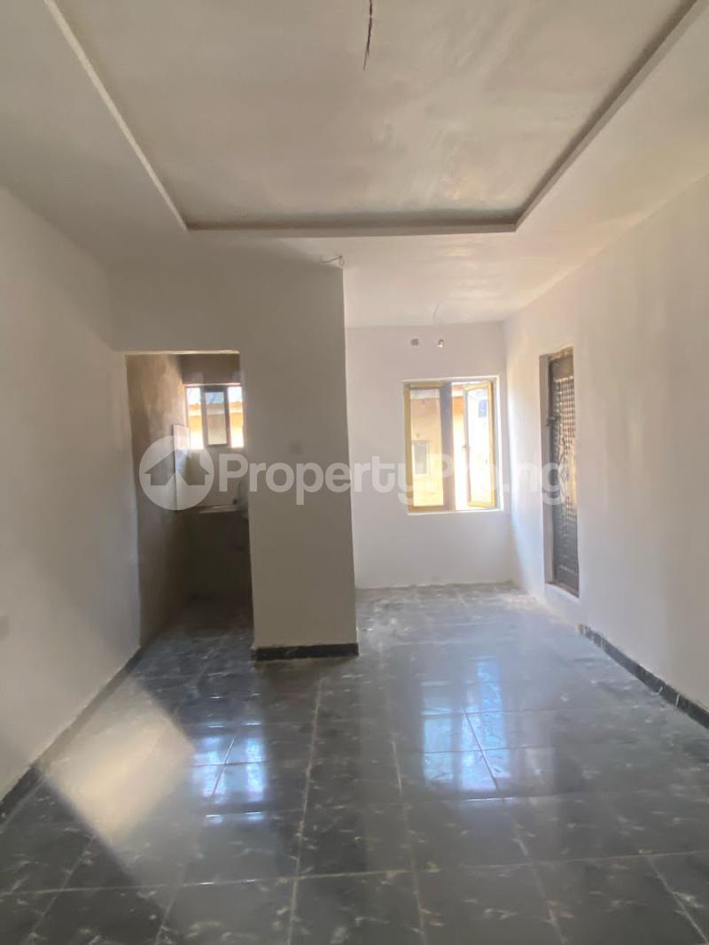 1 bedroom Flat / Apartment for rent Bajulaiye Shomolu Lagos
