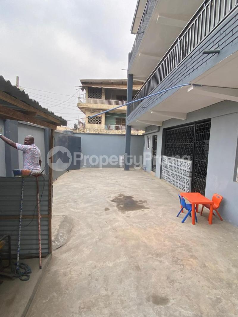 1 bedroom Flat / Apartment for rent Ladi Lak Bariga Shomolu Lagos