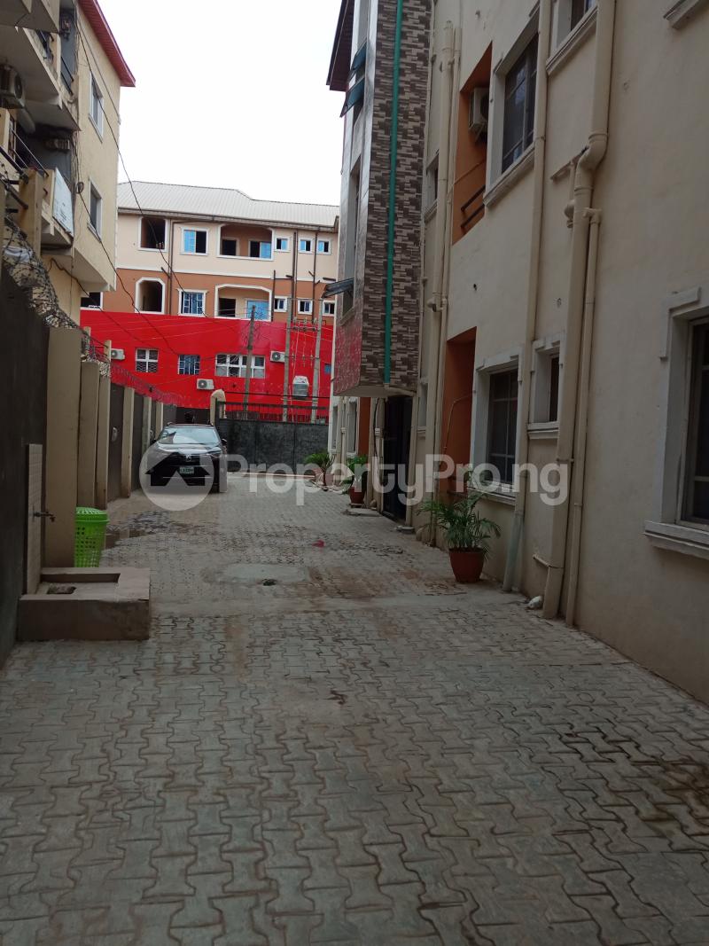 1 bedroom Flat / Apartment for rent Abule Oja Abule-Oja Yaba Lagos