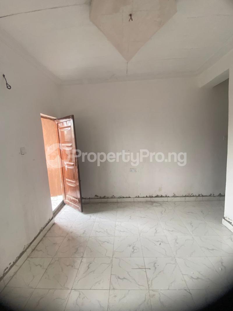 1 bedroom Flat / Apartment for rent Off Pedro Shomolu Lagos