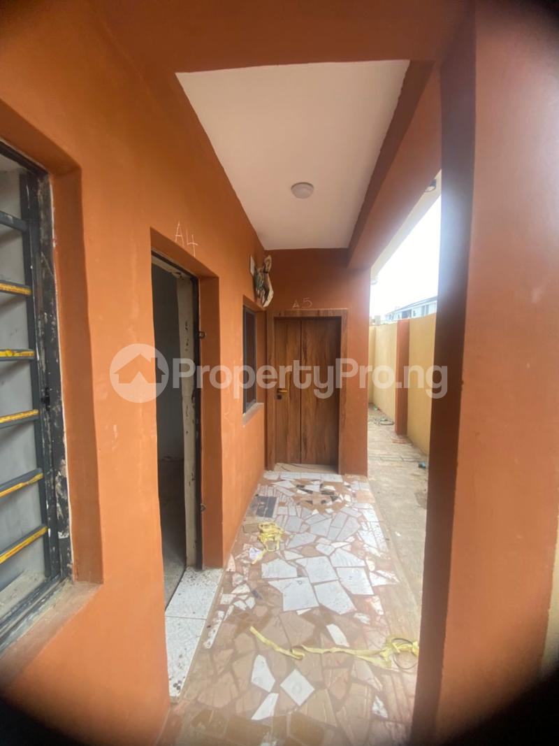 1 bedroom Flat / Apartment for rent Morocco Shomolu Shomolu Lagos - 5