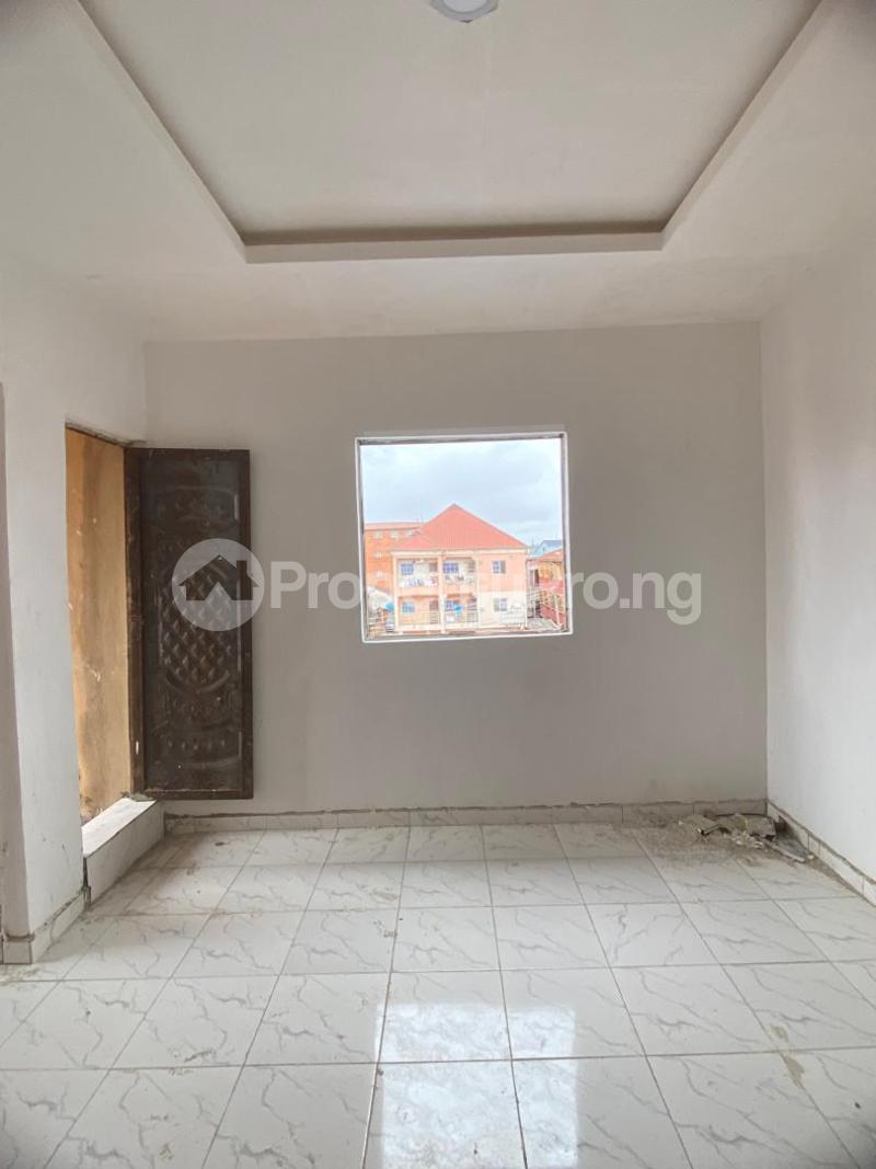 1 bedroom Flat / Apartment for rent Pedro Shomolu Lagos