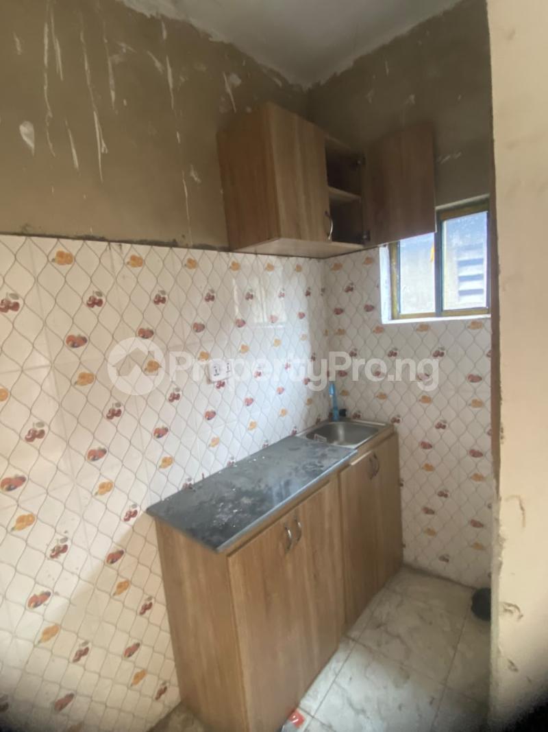 1 bedroom Flat / Apartment for rent Somolu Shomolu Shomolu Lagos