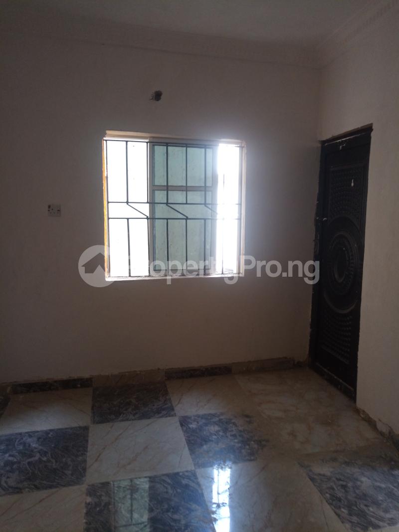 1 bedroom Flat / Apartment for rent Bajulaiye Fola Agoro Yaba Lagos