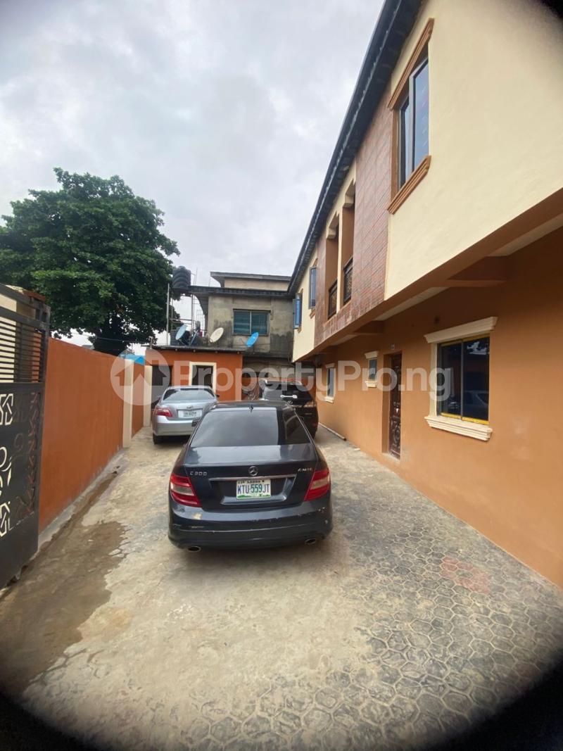 1 bedroom Flat / Apartment for rent Bajulaiye Shomolu Lagos