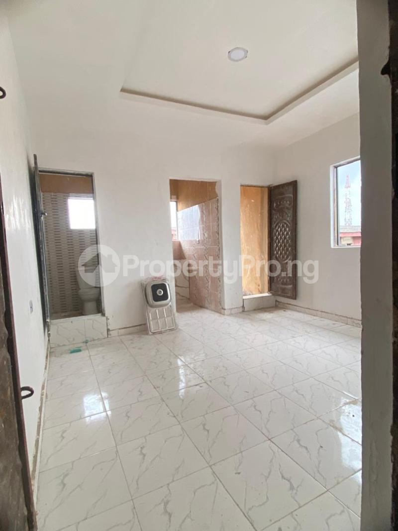 1 bedroom Flat / Apartment for rent Pedro Shomolu Lagos