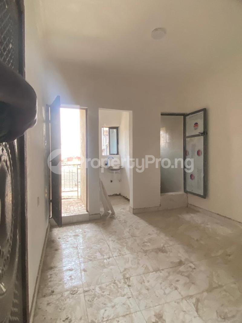 1 bedroom Flat / Apartment for rent Pedro Shomolu Lagos