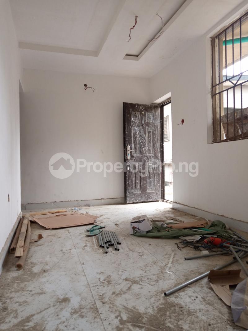 1 bedroom Flat / Apartment for rent Alagomeji Alagomeji Yaba Lagos