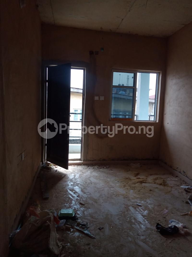 1 bedroom Flat / Apartment for rent Off Folagoro Road Fola Agoro Yaba Lagos