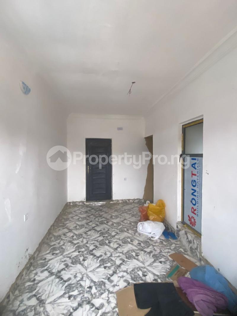 1 bedroom Flat / Apartment for rent Onipan Shomolu Shomolu Lagos