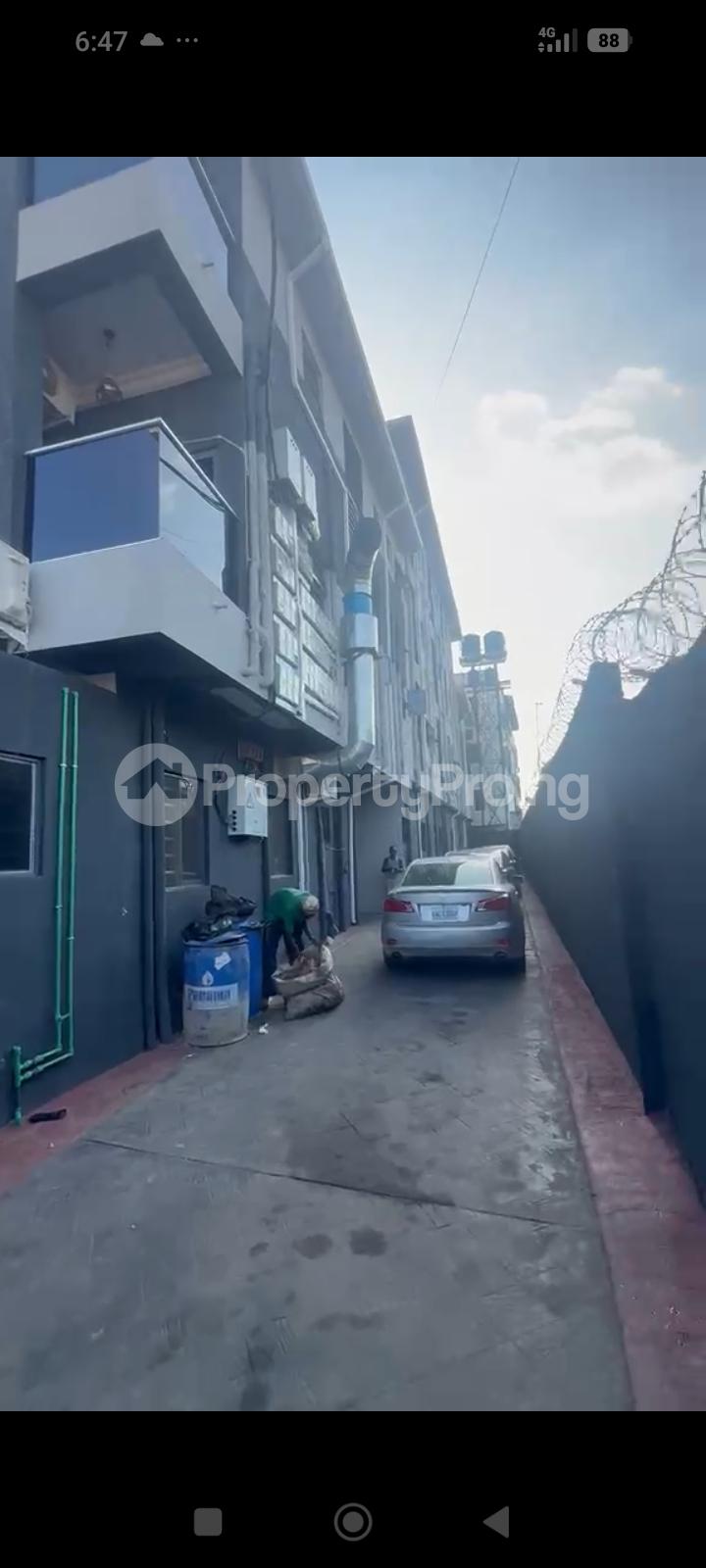 1 bedroom Flat / Apartment for rent St Finbars Akoka Yaba Lagos