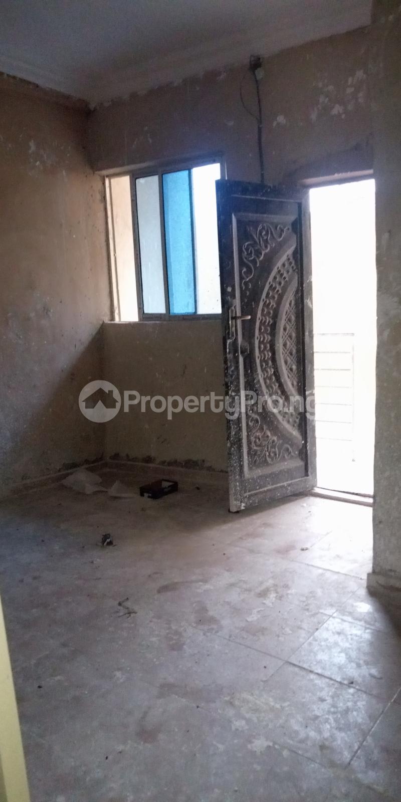 1 bedroom Flat / Apartment for rent Fadeyi Jibowu Yaba Lagos