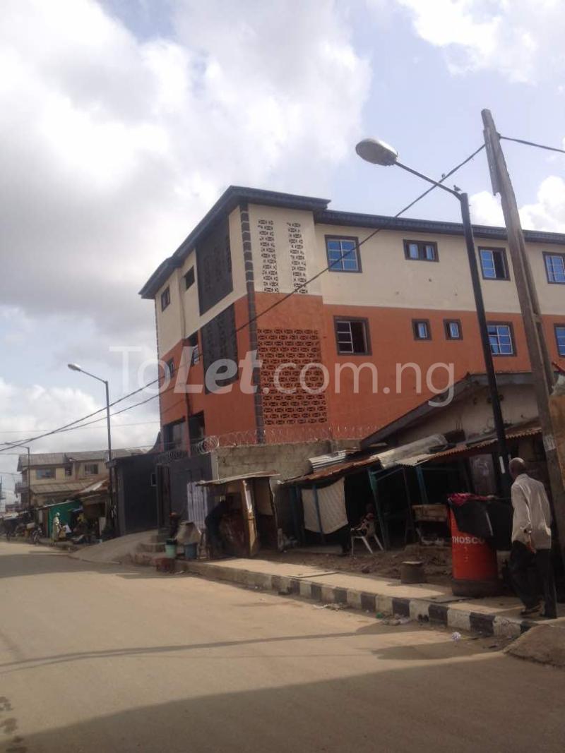 Flat / Apartment for rent Off Owokoniran Street Coker Surulere Lagos - 0