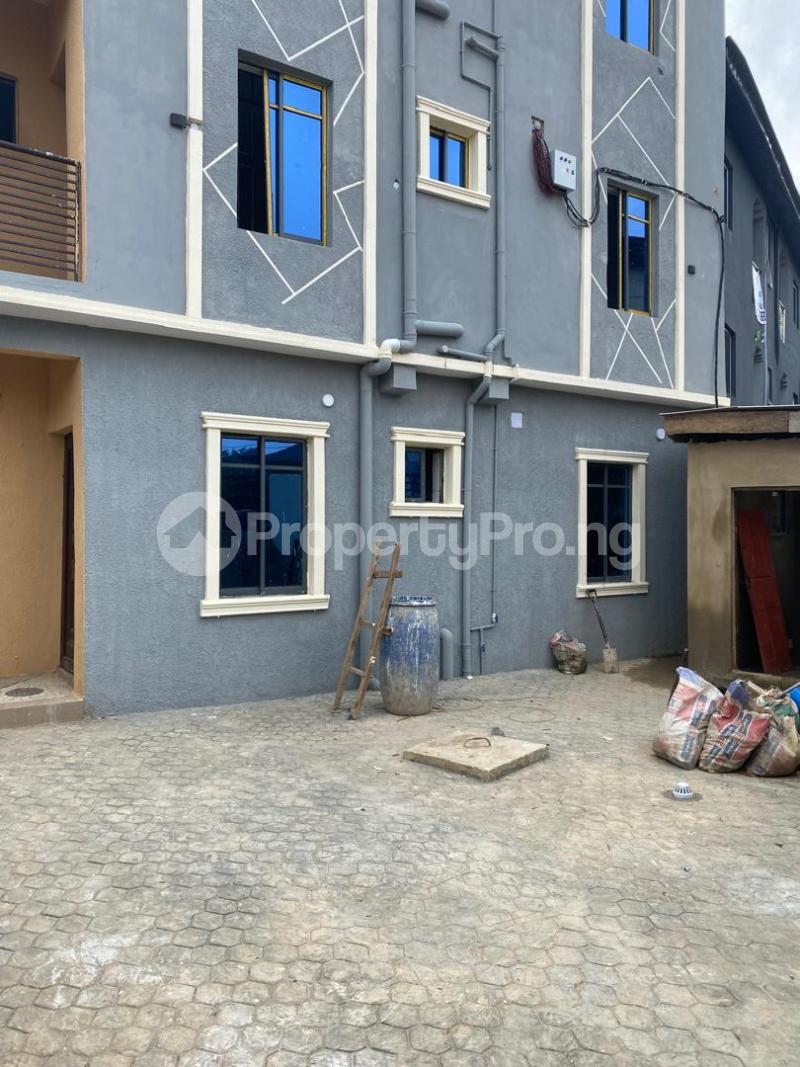 1 bedroom Flat / Apartment for rent Fadeyi Jibowu Yaba Lagos