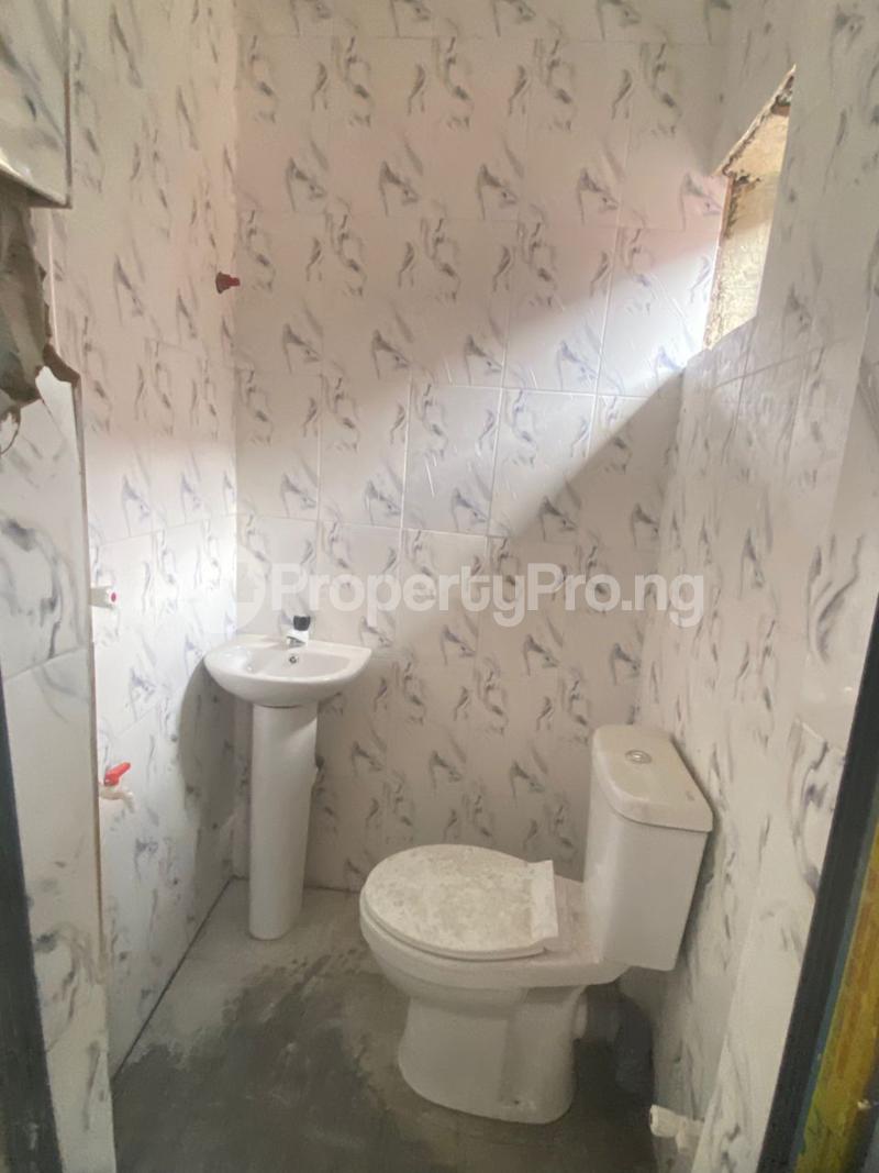 1 bedroom Flat / Apartment for rent Fadeyi Jibowu Yaba Lagos