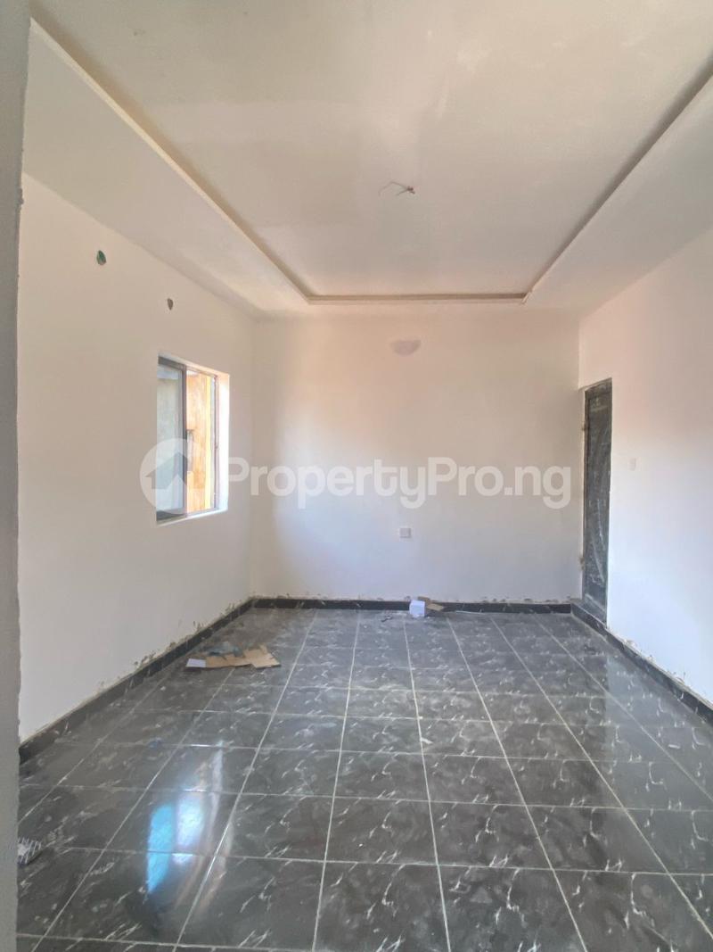 1 bedroom Flat / Apartment for rent Bajulaiye Shomolu Lagos
