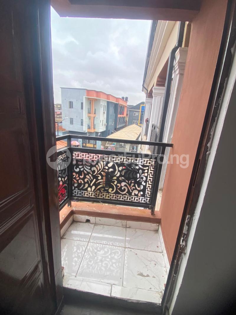 1 bedroom Flat / Apartment for rent Onipan Shomolu Shomolu Lagos