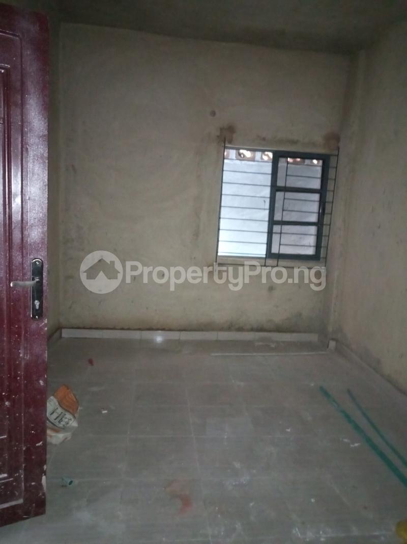 1 bedroom Flat / Apartment for rent Ebute Metta Adekunle Yaba Lagos