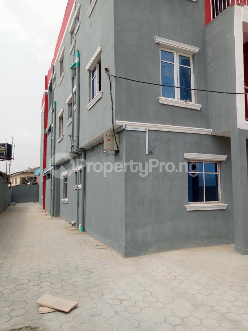 1 bedroom Flat / Apartment for rent Ojuelegba Ojuelegba Surulere Lagos - 1