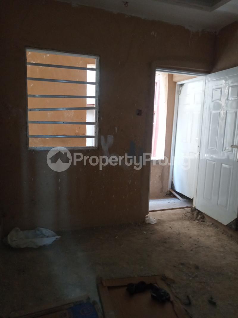 1 bedroom Flat / Apartment for rent Shomolu Lagos