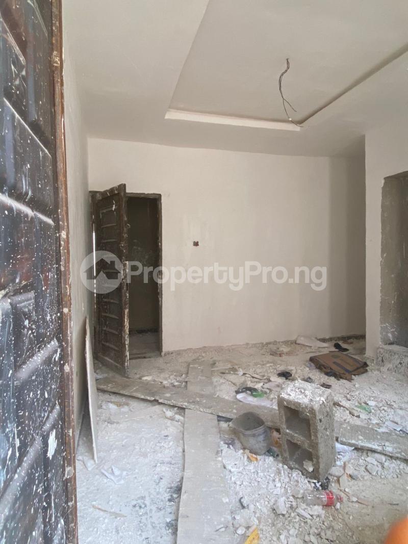 1 bedroom Flat / Apartment for rent Somolu Fola Agoro Yaba Lagos