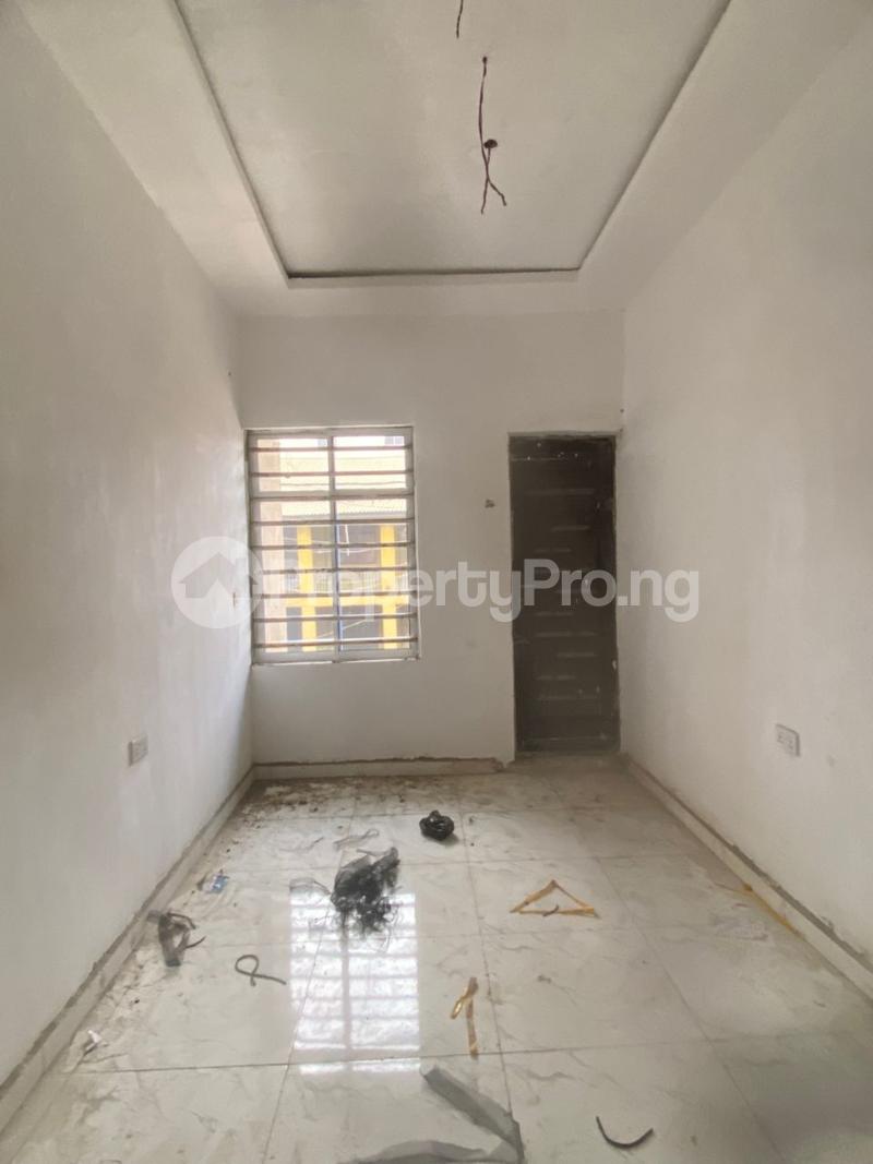 1 bedroom Flat / Apartment for rent Ebute Metta Adekunle Yaba Lagos