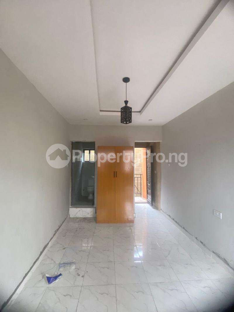 1 bedroom Flat / Apartment for rent Morocco Shomolu Shomolu Lagos - 2