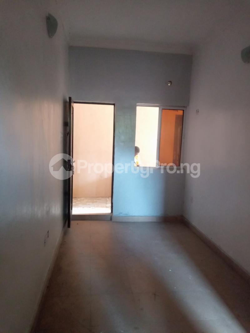 1 bedroom Flat / Apartment for rent Bajulaiye Shomolu Lagos