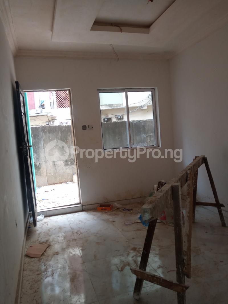 1 bedroom Flat / Apartment for rent Akoka Yaba Lagos