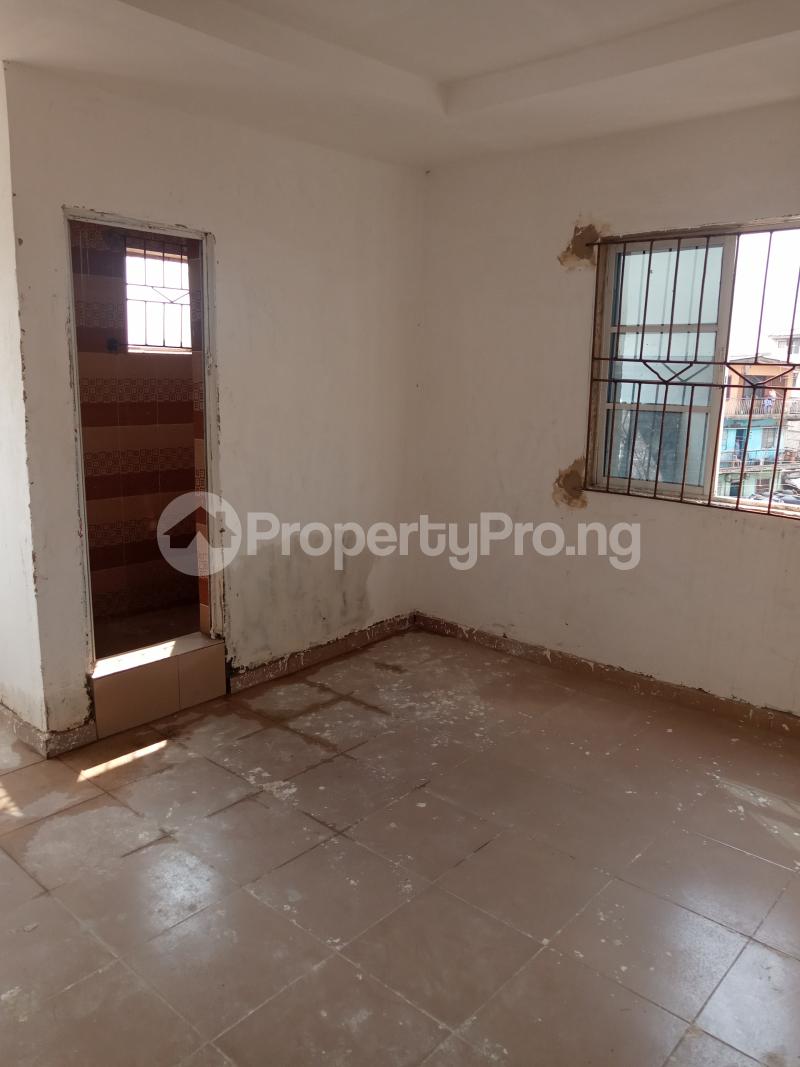 1 bedroom Flat / Apartment for rent Pedro Phase 1 Gbagada Lagos - 2