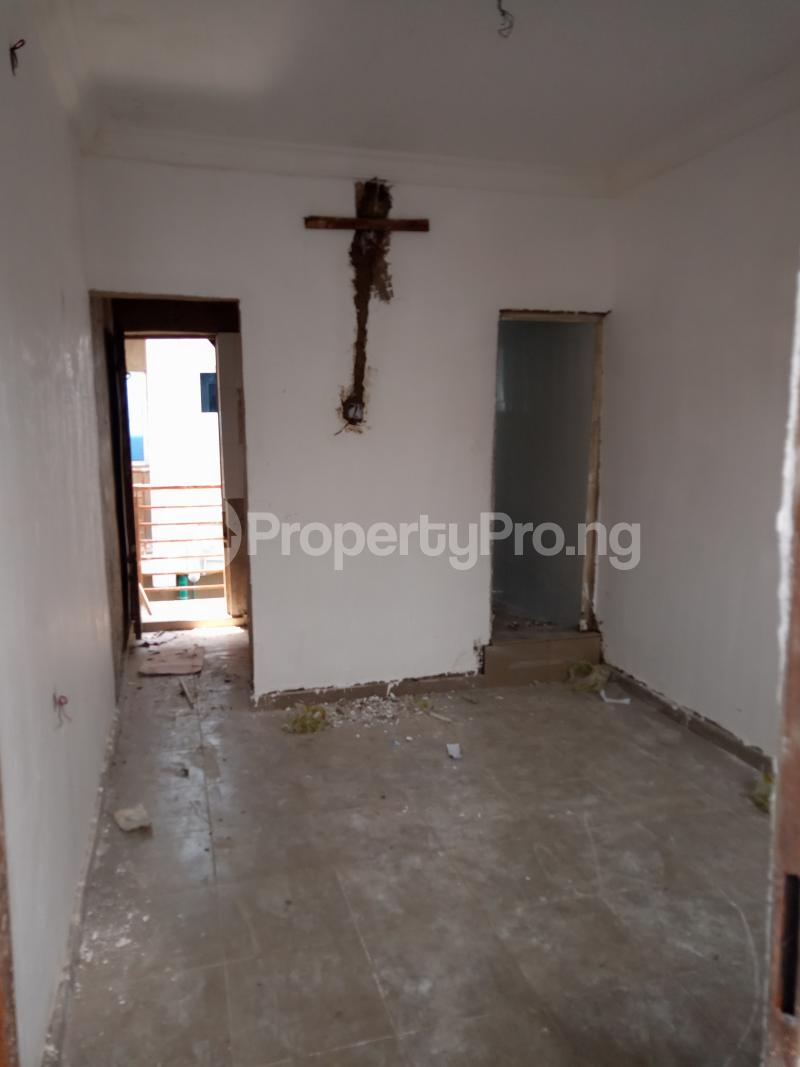 1 bedroom Flat / Apartment for rent Onike Onike Yaba Lagos