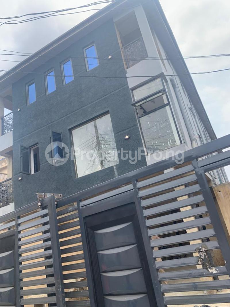 1 bedroom Flat / Apartment for rent Ikorodu road(Ilupeju) Ilupeju Lagos