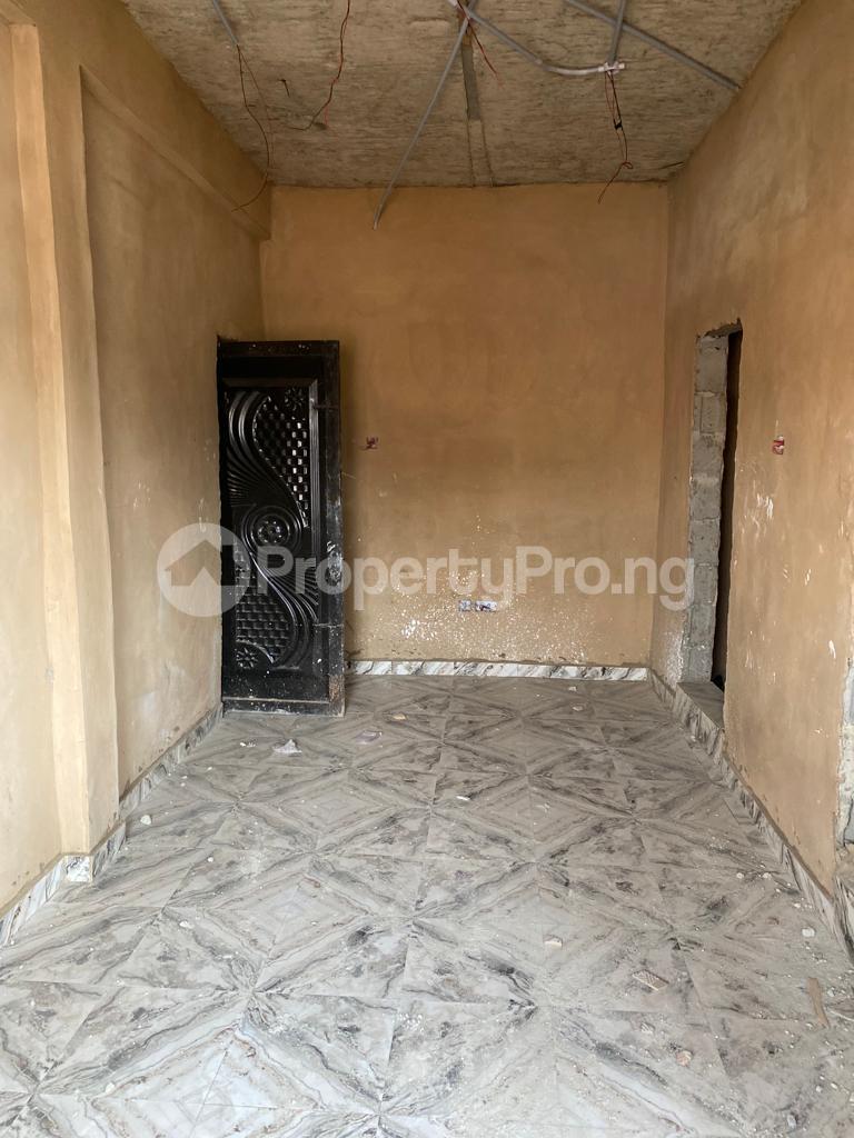 1 bedroom Flat / Apartment for rent Ebute Meta Adekunle Yaba Lagos