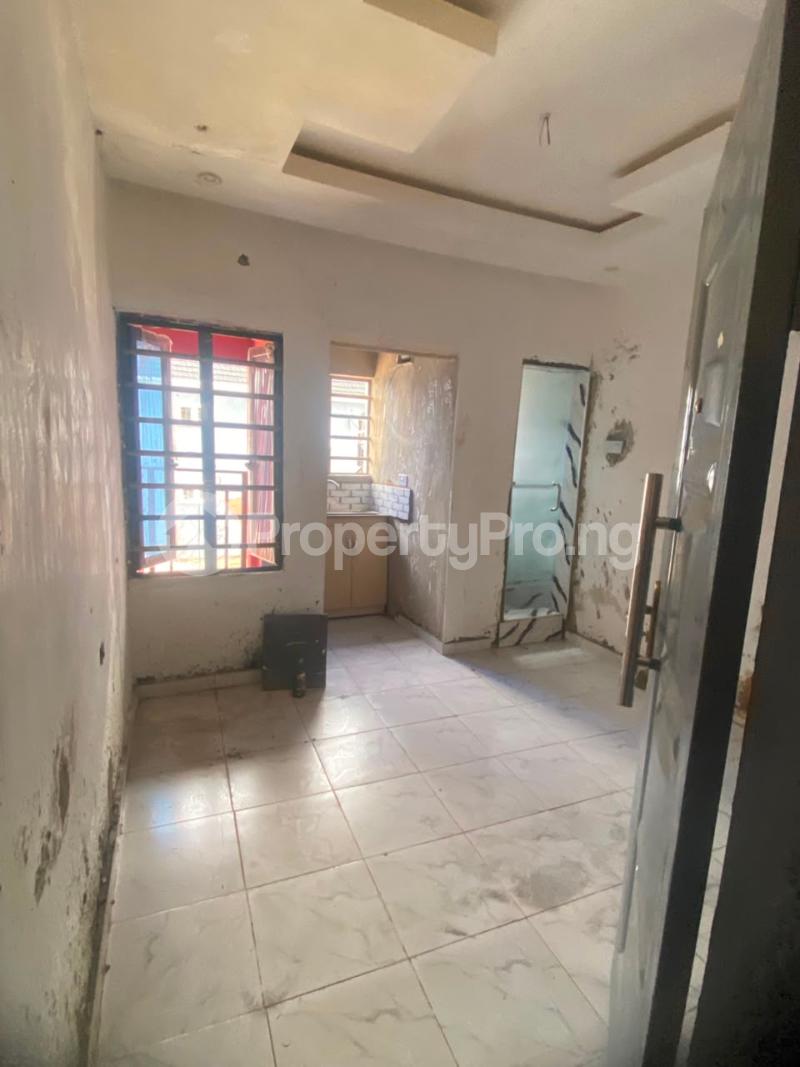 1 bedroom Flat / Apartment for rent Bajulaiye Shomolu Shomolu Lagos