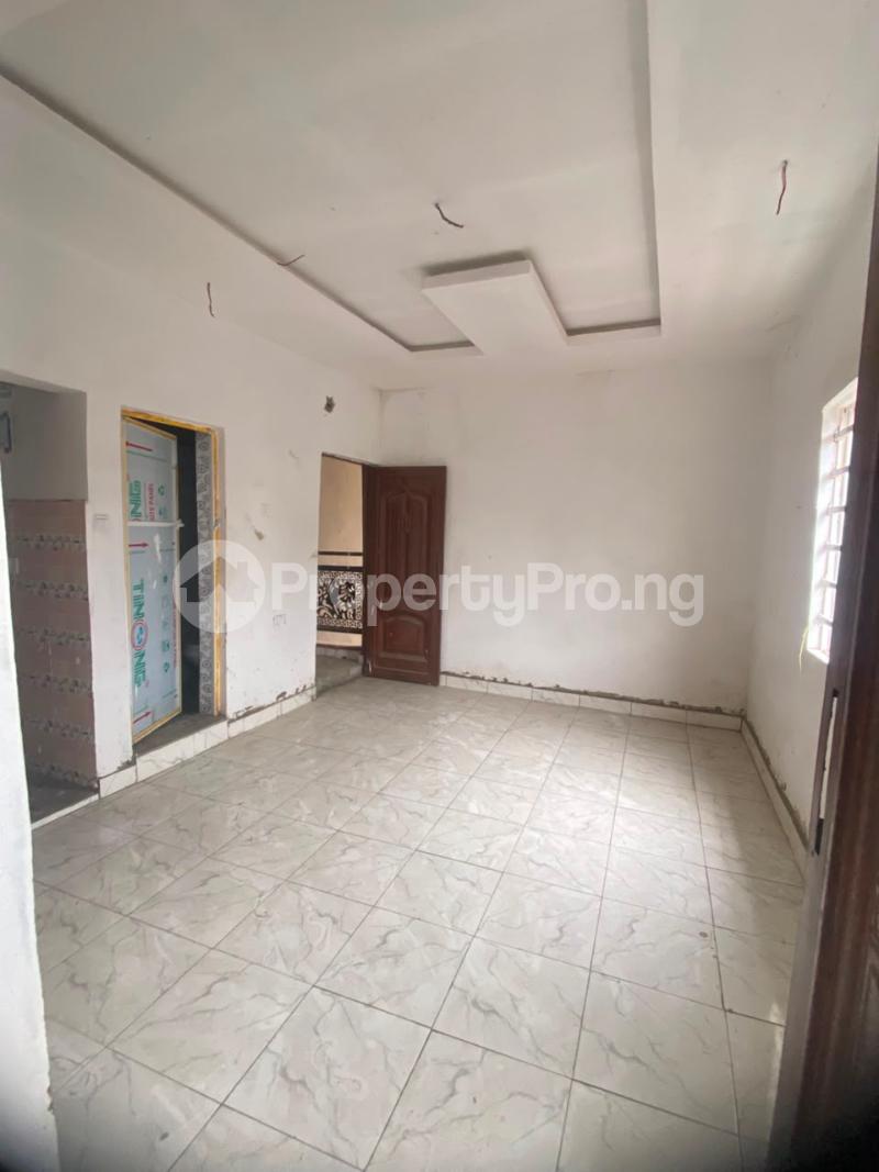 Flat / Apartment for rent Somolu Shomolu Shomolu Lagos