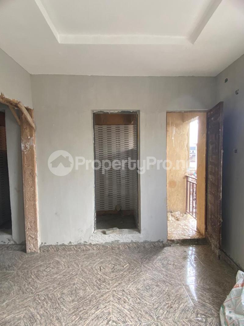 1 bedroom Flat / Apartment for rent Bajulaiye Shomolu Lagos