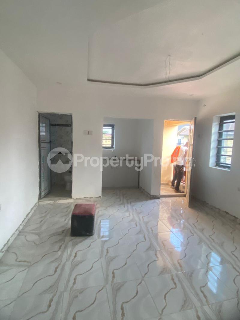 1 bedroom Flat / Apartment for rent Fadeyi Jibowu Yaba Lagos
