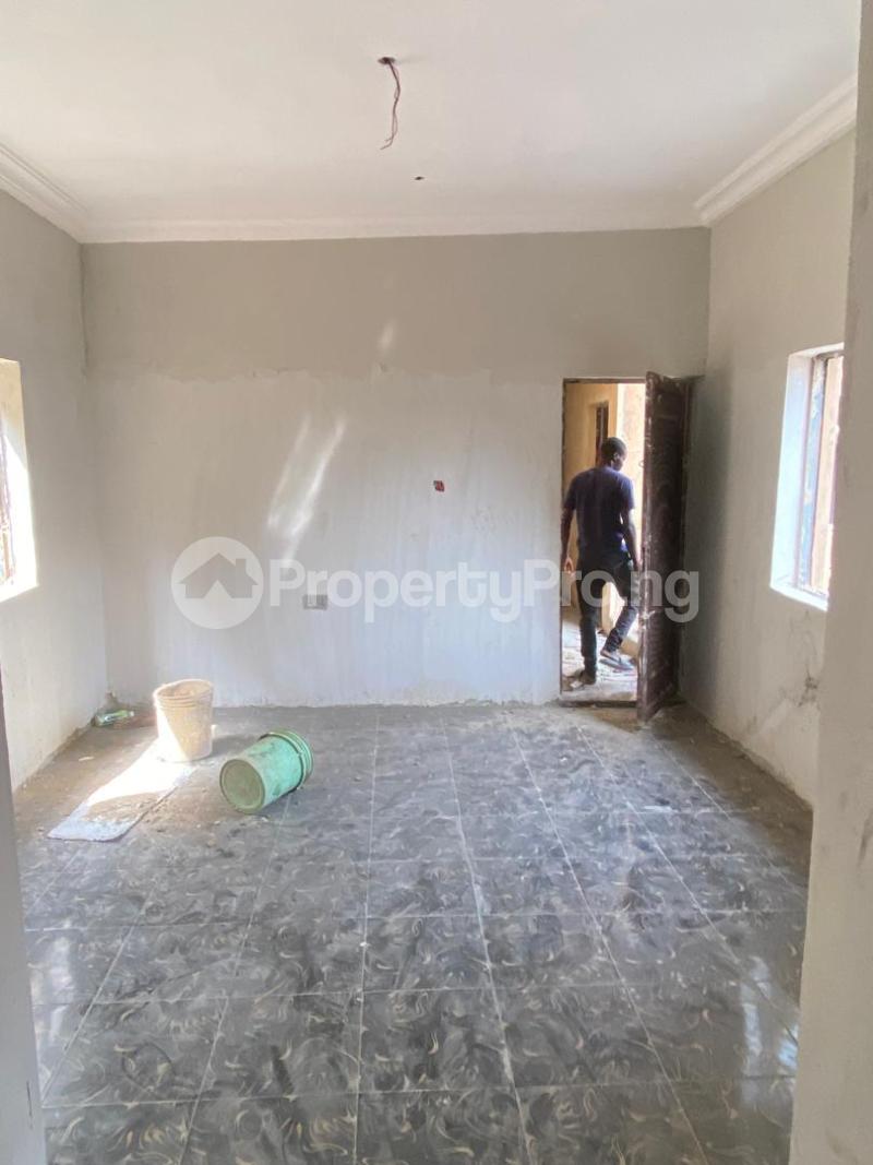 1 bedroom Flat / Apartment for rent Bajulaiye Shomolu Lagos