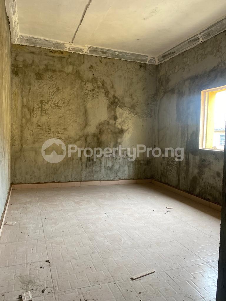 1 bedroom Flat / Apartment for rent Jibowu Yaba Lagos - 2