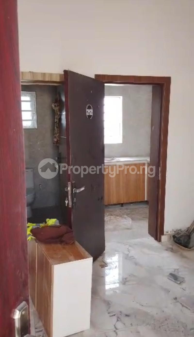 1 bedroom Flat / Apartment for rent Phase 1 Magodo Kosofe/Ikosi Lagos - 4