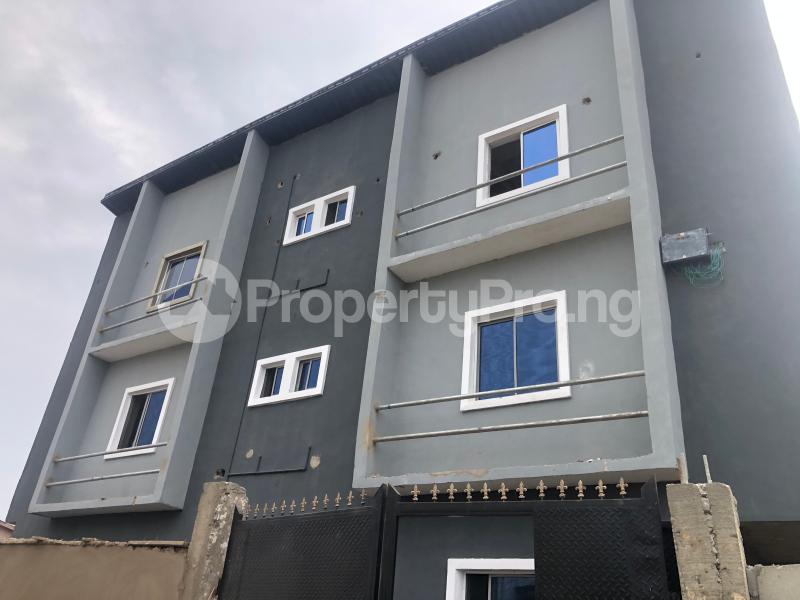 Flat / Apartment for rent Close To Igbobi Hospital Shomolu Shomolu Lagos