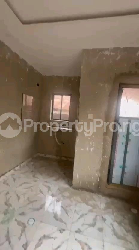 Flat / Apartment for rent Makoko, Off Oyadiran Estate Yaba Lagos