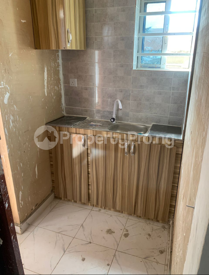 1 bedroom Flat / Apartment for rent Shomolu Lagos