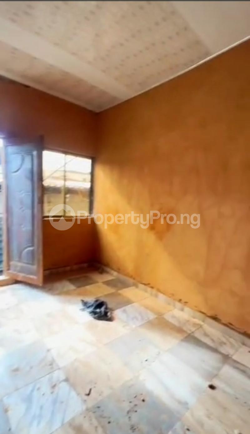 Flat / Apartment for rent Bariga Shomolu Lagos
