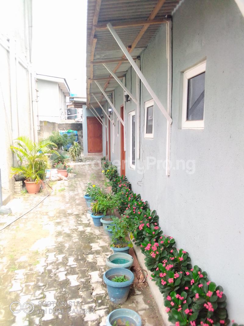 House for rent Abule Ijesha Abule-Ijesha Yaba Lagos - 0