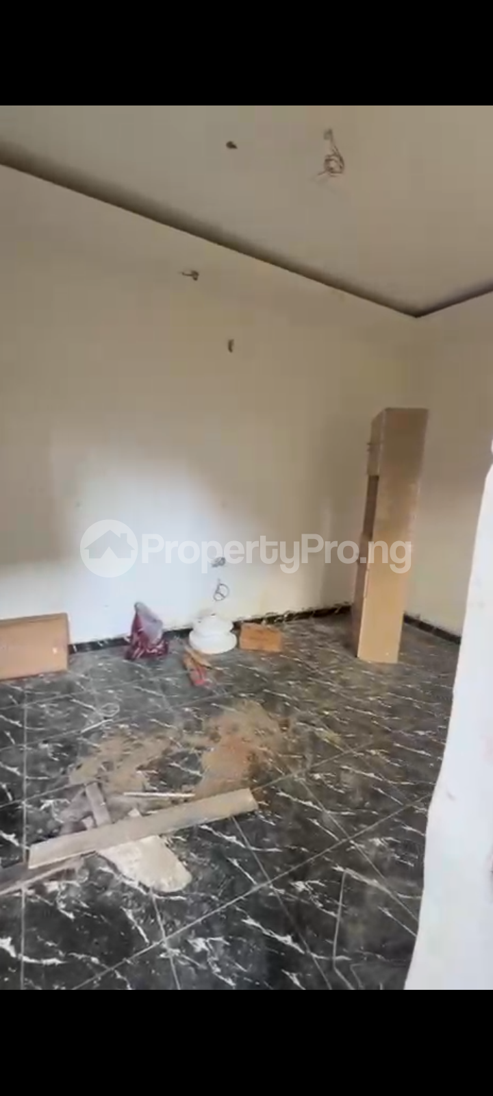 1 bedroom Flat / Apartment for rent  Akoka Yaba Lagos