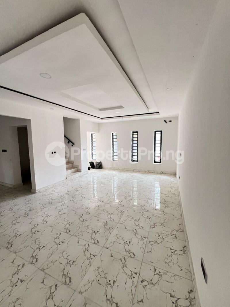 3 bedroom House for rent Thomas estate Ajah Lagos