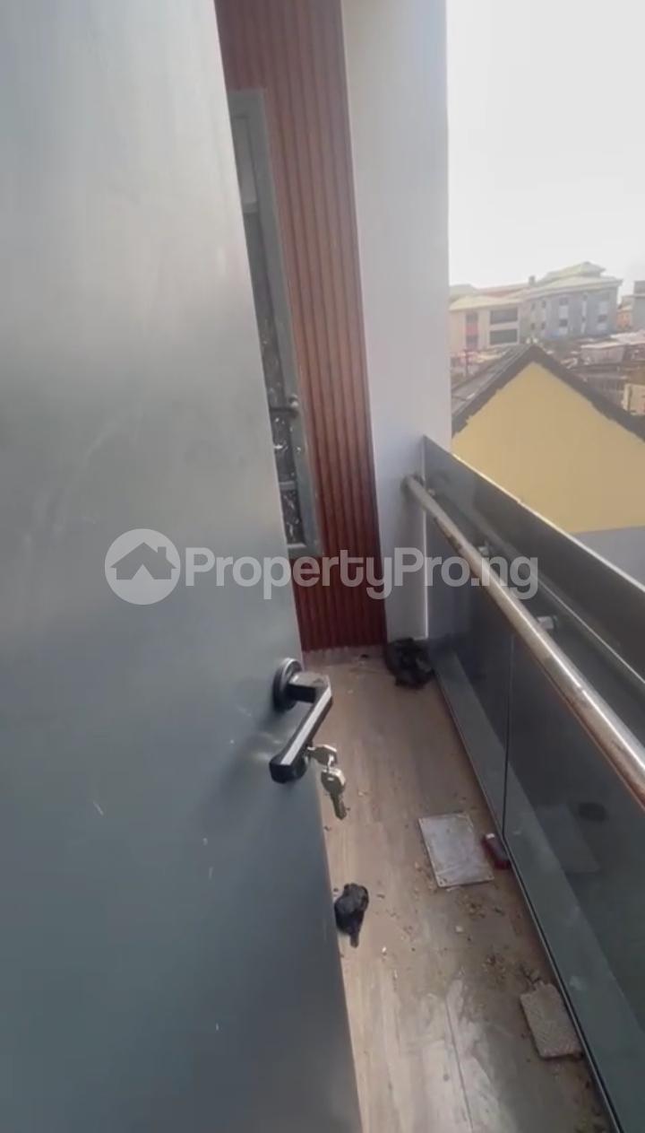1 bedroom Flat / Apartment for rent Akoka Yaba, Lagos Yaba Lagos
